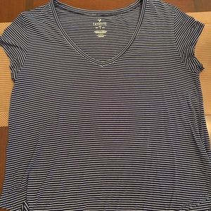 American Eagle V-neck navy blue and white striped short sleeve T-shirt